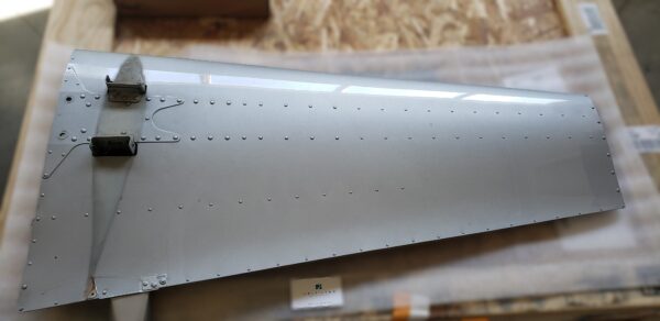 R66 HORIZONTAL STABILIZER C044-1 - SILVER - Image 2